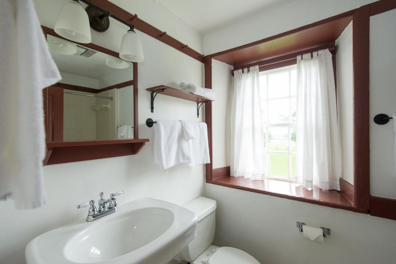 เชกเกอร์ วิลเลจ ออฟ เพลสแซนต์ ฮิลล์ Hotel Harrodsburg ห้อง รูปภาพ